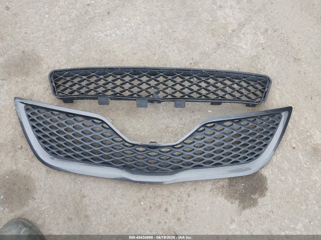 2010 Toyota CAMRY SE thumbnail 12