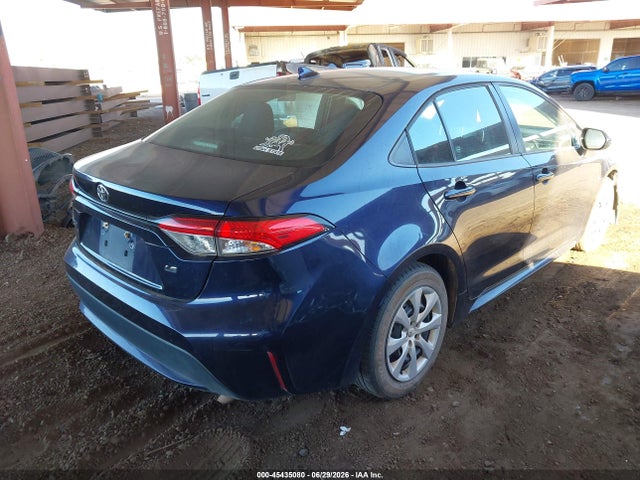 2021 Toyota COROLLA LE photo 4