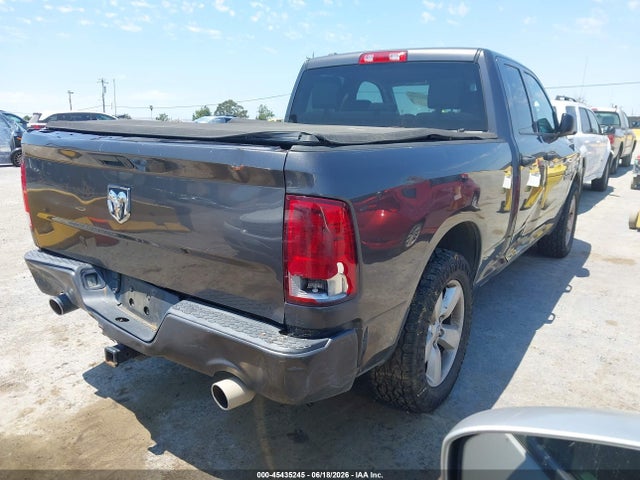 2016 RAM 1500 EXPRESS photo 4