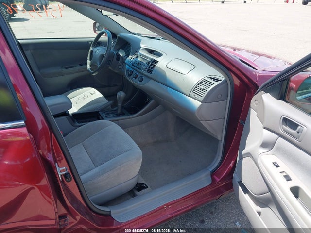 صورة 5 لـ 2004 Toyota CAMRY LE