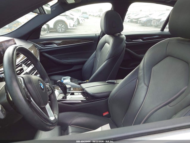 2019 BMW 530I 缩略图 17