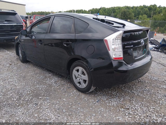 2011 Toyota PRIUS THREE — фото 3