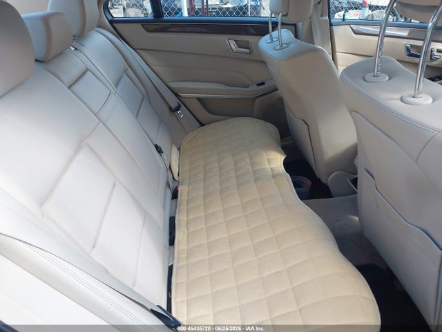 صورة 8 لـ 2014 Mercedes-BENZ E 350 4MATIC