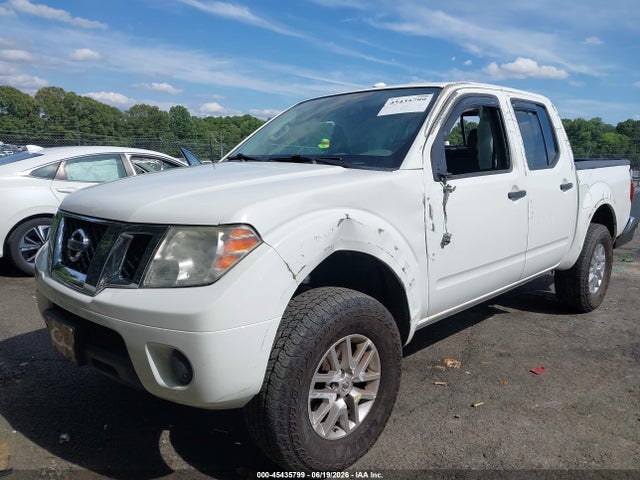 2016 Nissan FRONTIER SV — фото 2