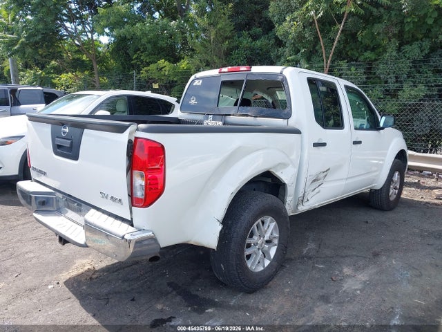 2016 Nissan FRONTIER SV — фото 4