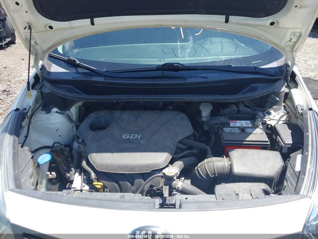 صورة 10 لـ 2015 KIA RIO LX