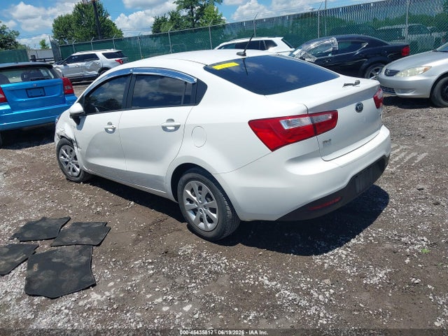 صورة 3 لـ 2015 KIA RIO LX