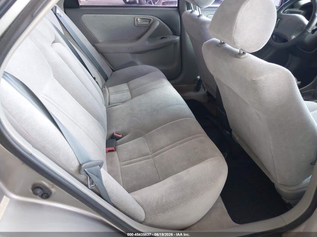 1998 Toyota CAMRY LE photo 8