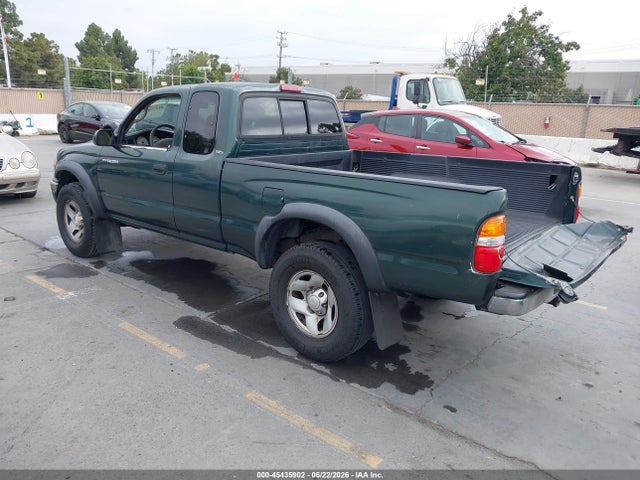2004 Toyota TACOMA PRERUNNER photo 3
