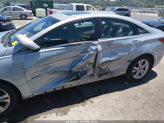 2013 Hyundai SONATA LIMITED 照片 6