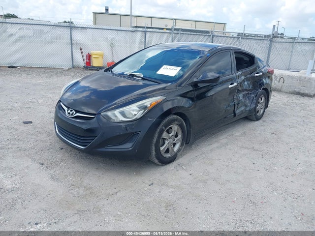 2015 Hyundai ELANTRA SE 照片 2