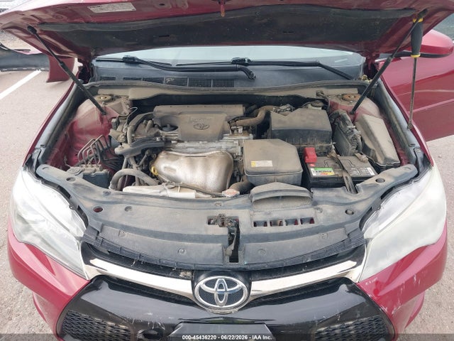 2016 Toyota CAMRY SE — фото 10