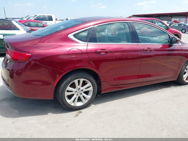 صورة 6 لـ 2015 Chrysler 200 LIMITED