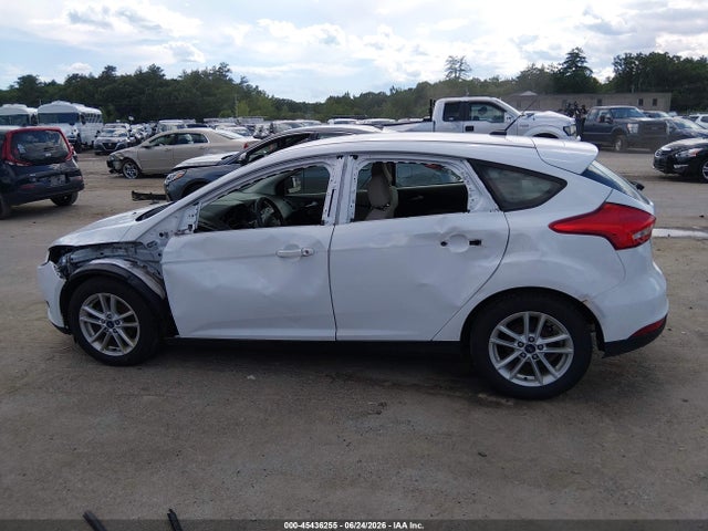 2017 FORD FOCUS SE — миниатюра 15