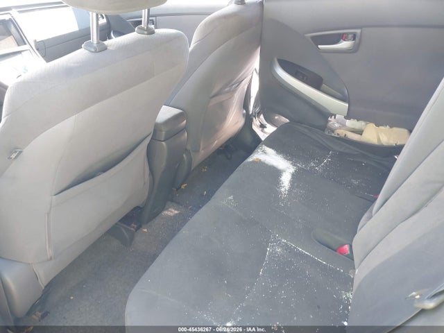 صورة 8 لـ 2011 Toyota PRIUS
