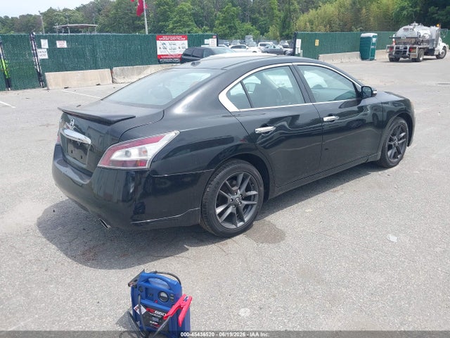 2014 Nissan MAXIMA 3.5 SV thumbnail 4