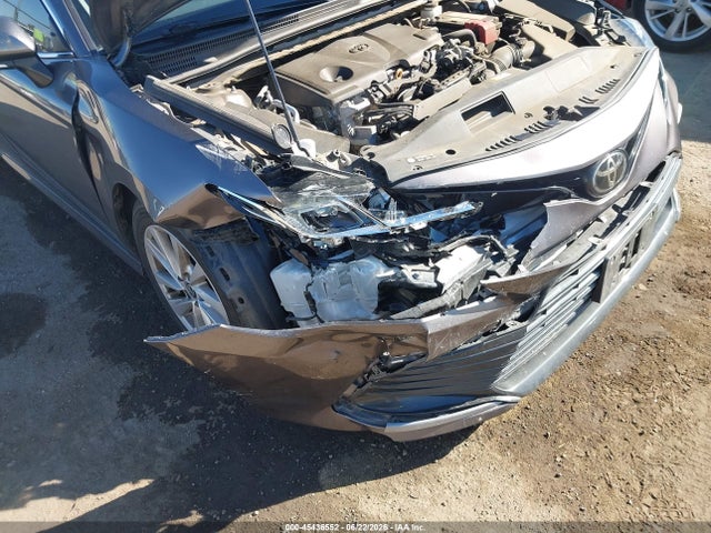 صورة 6 لـ 2022 Toyota CAMRY LE
