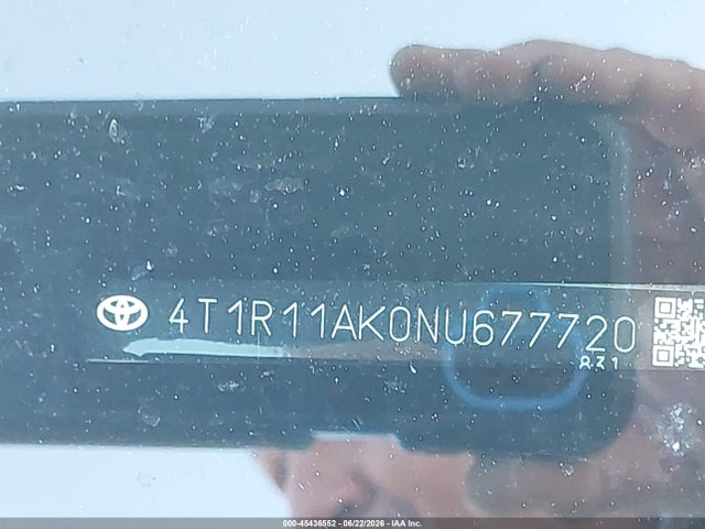 صورة 9 لـ 2022 Toyota CAMRY LE