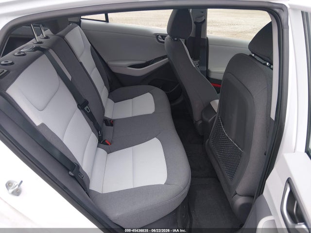 صورة 8 لـ 2020 Hyundai IONIQ HYBRID BLUE