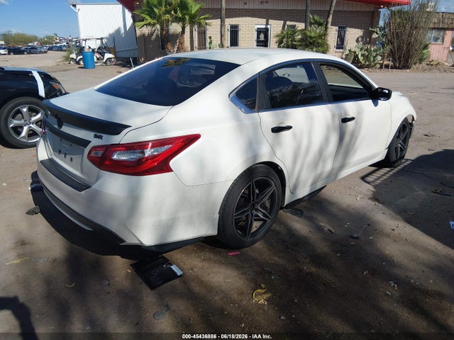 2016 Nissan ALTIMA 2.5 SR 照片 4