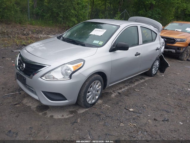 2015 Nissan VERSA 1.6 S+ — фото 2