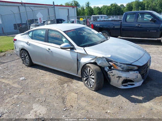 2023 NISSAN ALTIMA SV FWD