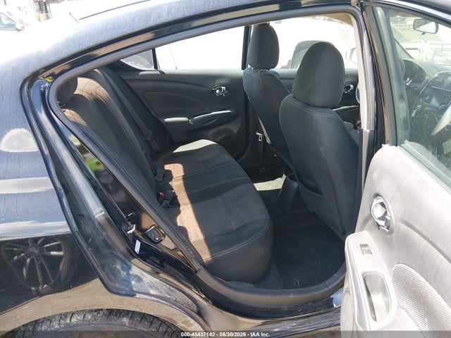 2018 Nissan VERSA 1.6 SV — фото 8