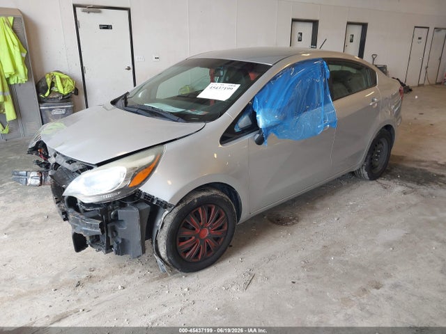 صورة 2 لـ 2016 KIA RIO LX