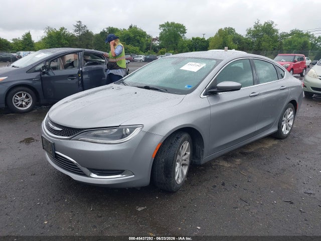 صورة 2 لـ 2015 Chrysler 200 LIMITED