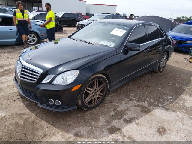 صورة 2 لـ 2010 Mercedes-BENZ E 350