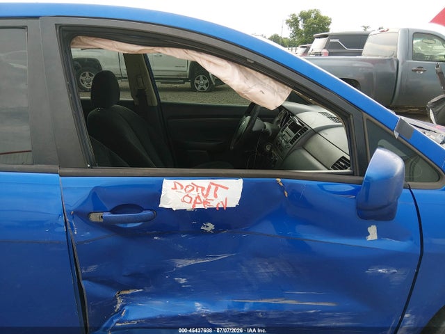 2011 Nissan VERSA 1.8S — фото 5