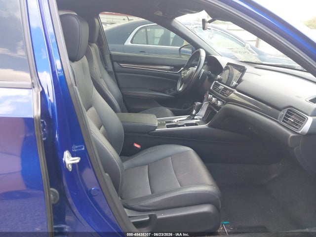2020 HONDA ACCORD SPORT 6