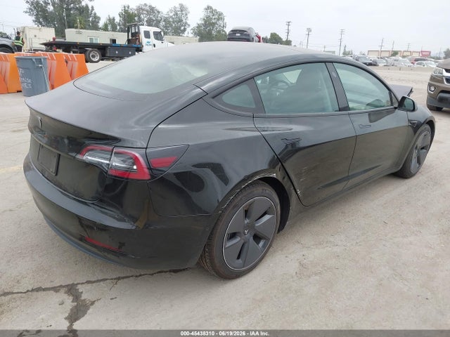 صورة 4 لـ 2021 Tesla MODEL 3 STANDARD RANGE PLUS REAR-WHEEL DRIVE