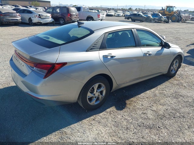 2021 Hyundai ELANTRA SE 照片 4