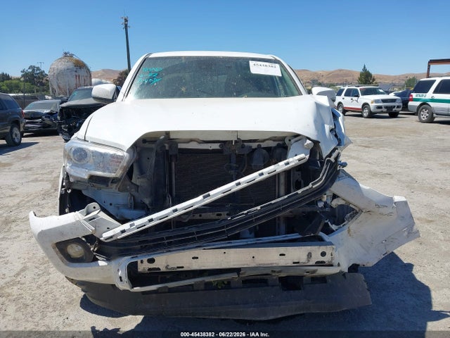 2022 Toyota TACOMA SR5 V6 缩略图 13