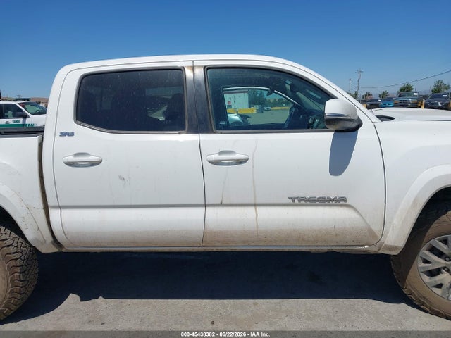 2022 Toyota TACOMA SR5 V6 缩略图 14