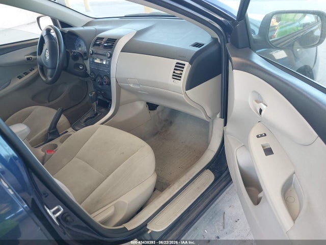 2012 Toyota COROLLA L photo 5