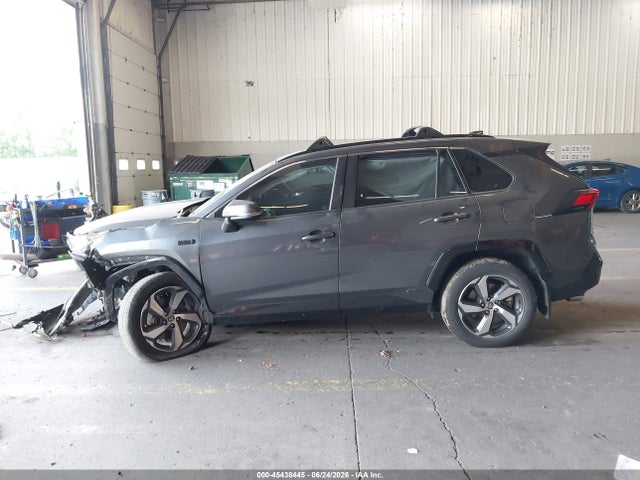 2021 TOYOTA RAV4 PRIME SE 14