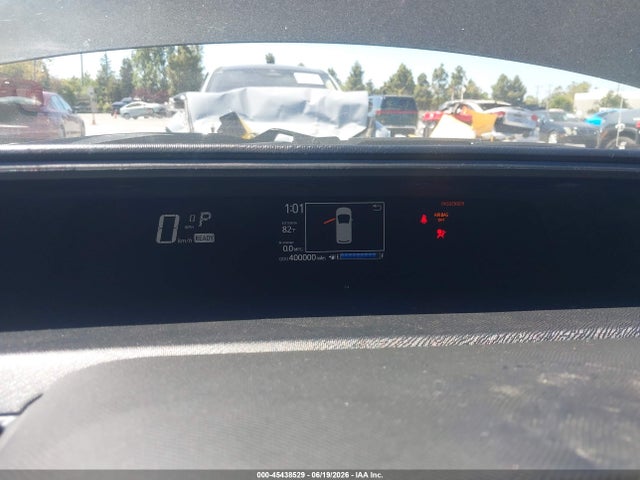صورة 7 لـ 2018 Toyota PRIUS C ONE
