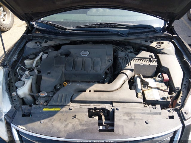 صورة 10 لـ 2010 Nissan ALTIMA 2.5 S