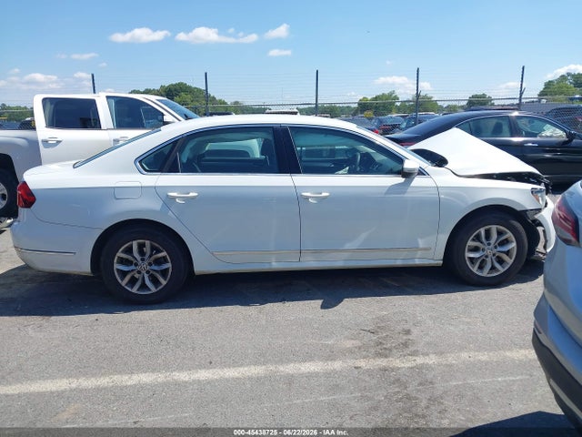 2017 Volkswagen PASSAT 1.8T S — миниатюра 13