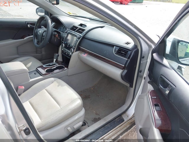 2014 Toyota CAMRY XLE 照片 5