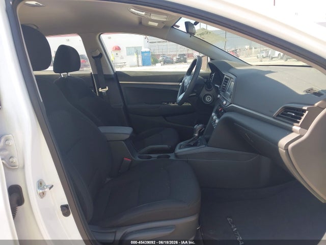 2020 Hyundai ELANTRA SE 照片 5