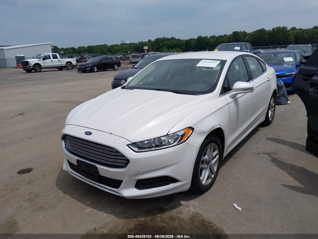 2014 FORD FUSION SE 照片 2