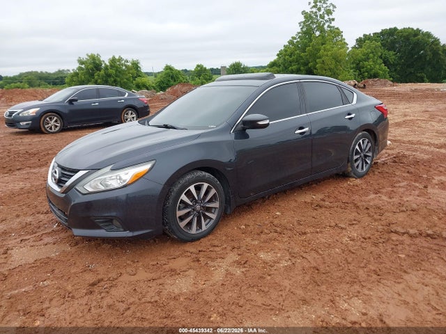 2017 Nissan ALTIMA 2.5 SV — фото 2