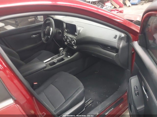 2025 Nissan SENTRA SV 照片 5