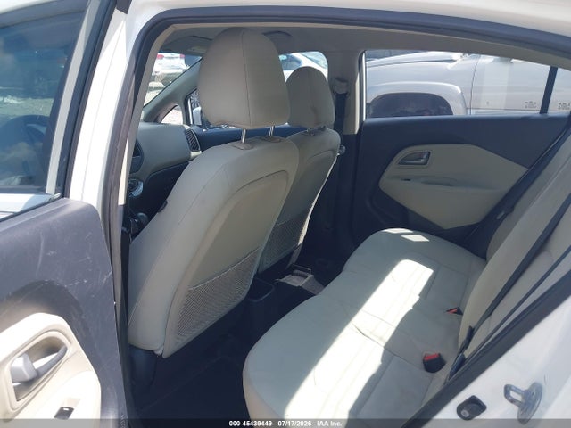 صورة 8 لـ 2013 KIA RIO LX