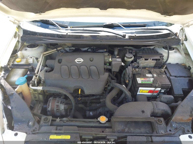 صورة 10 لـ 2008 Nissan SENTRA 2.0