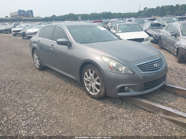 2011 INFINITI G37 
