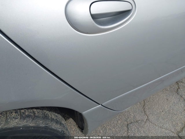 صورة مصغرة 15 لـ 2003 Dodge INTREPID SE